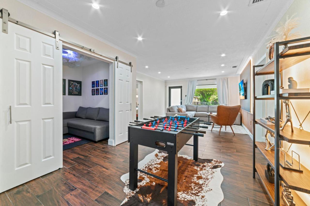 Holiday home Luxury Getaway With Retreat Heated Pool And Jacuzzi L31