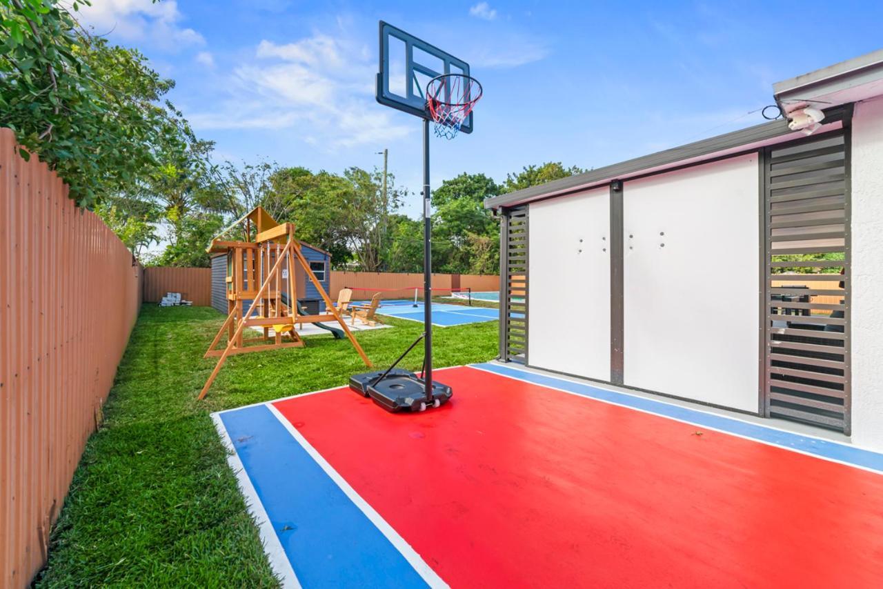 Luxury Getaway With Retreat Heated Pool And Jacuzzi L31 * Miami