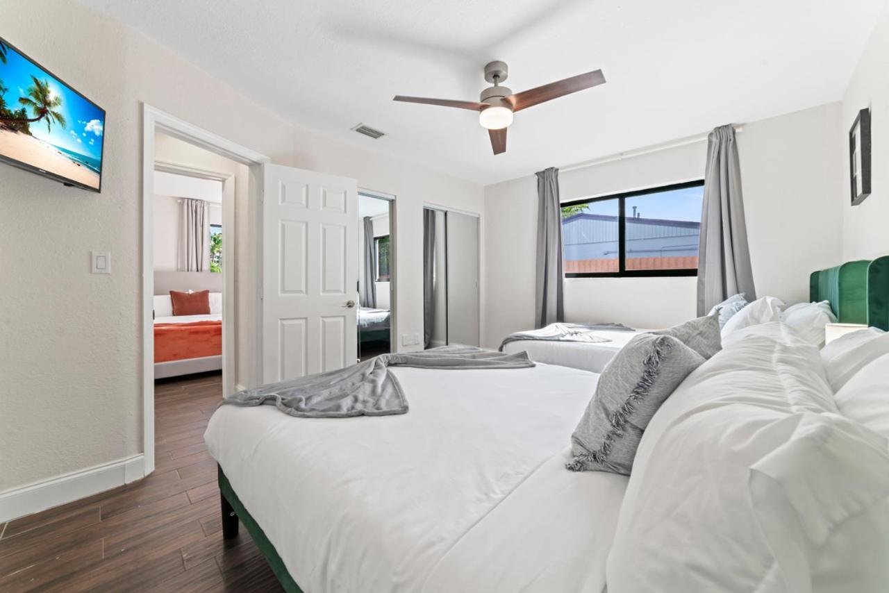 Luxury Getaway With Retreat Heated Pool And Jacuzzi L31 * Miami