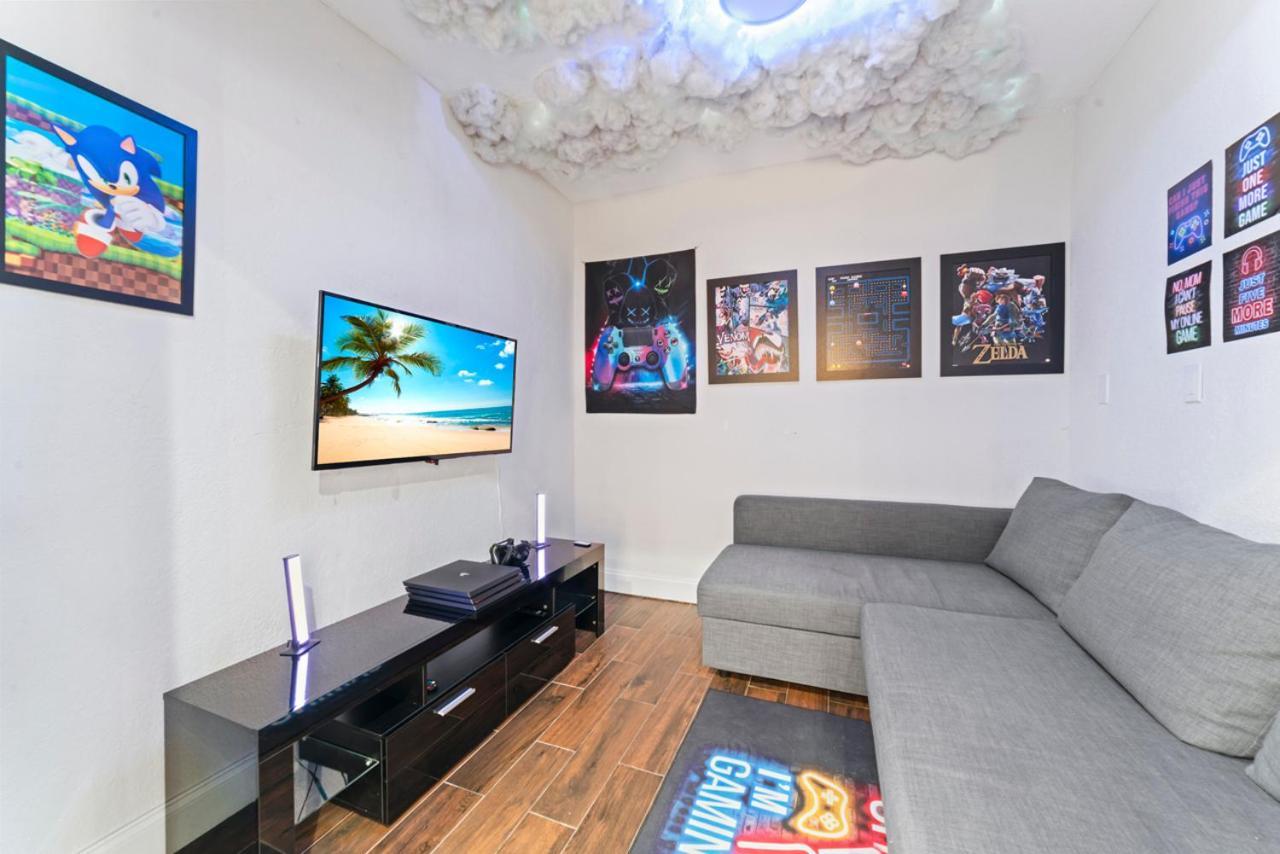 Holiday home Luxury Getaway With Retreat Heated Pool And Jacuzzi L31